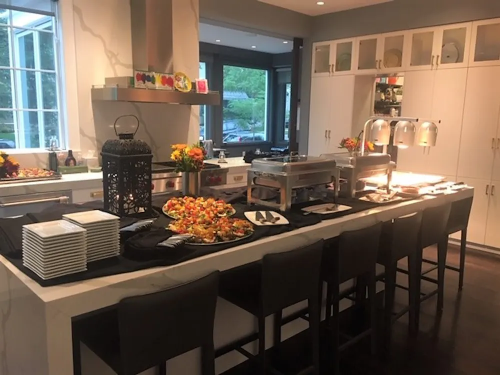 Amore Uptown in Minneapolis, MN