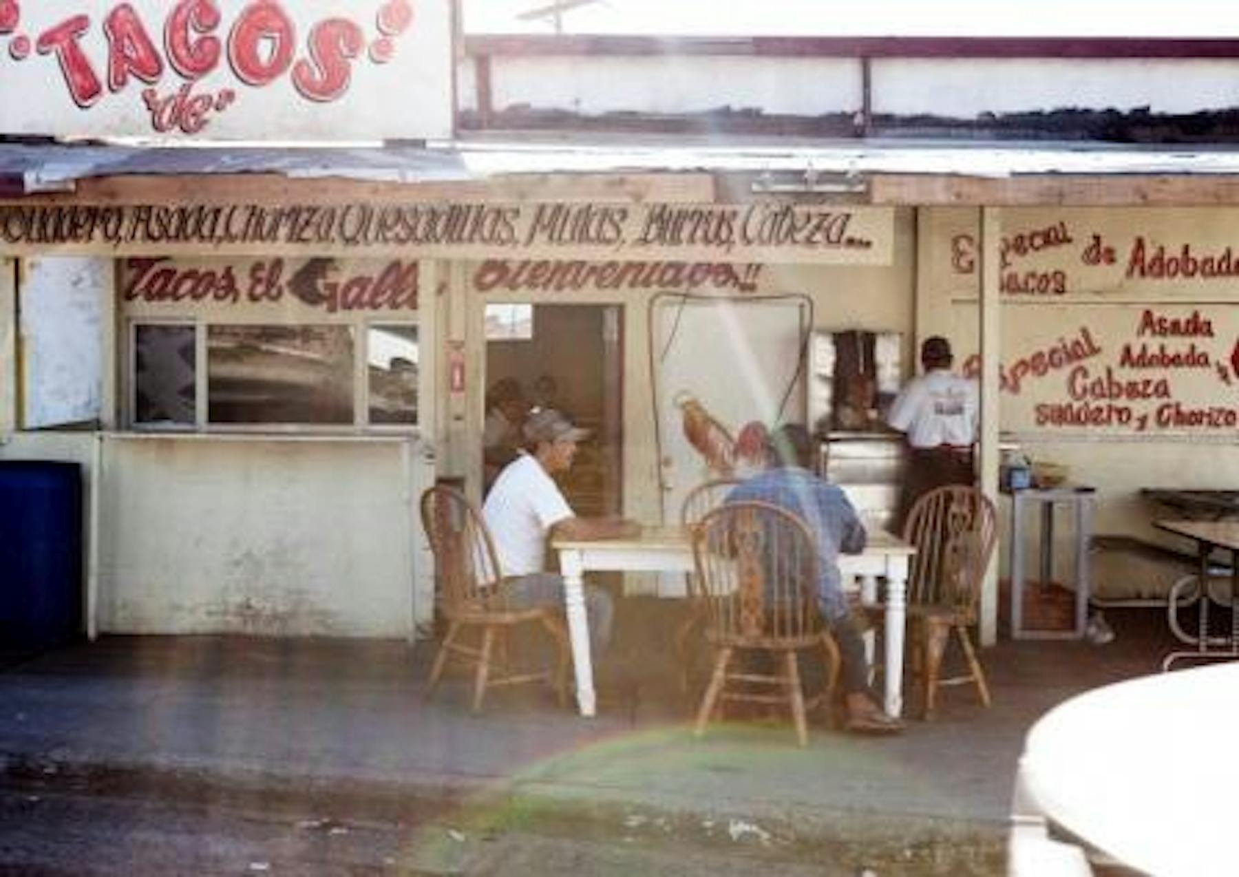 a tacos street restaurant