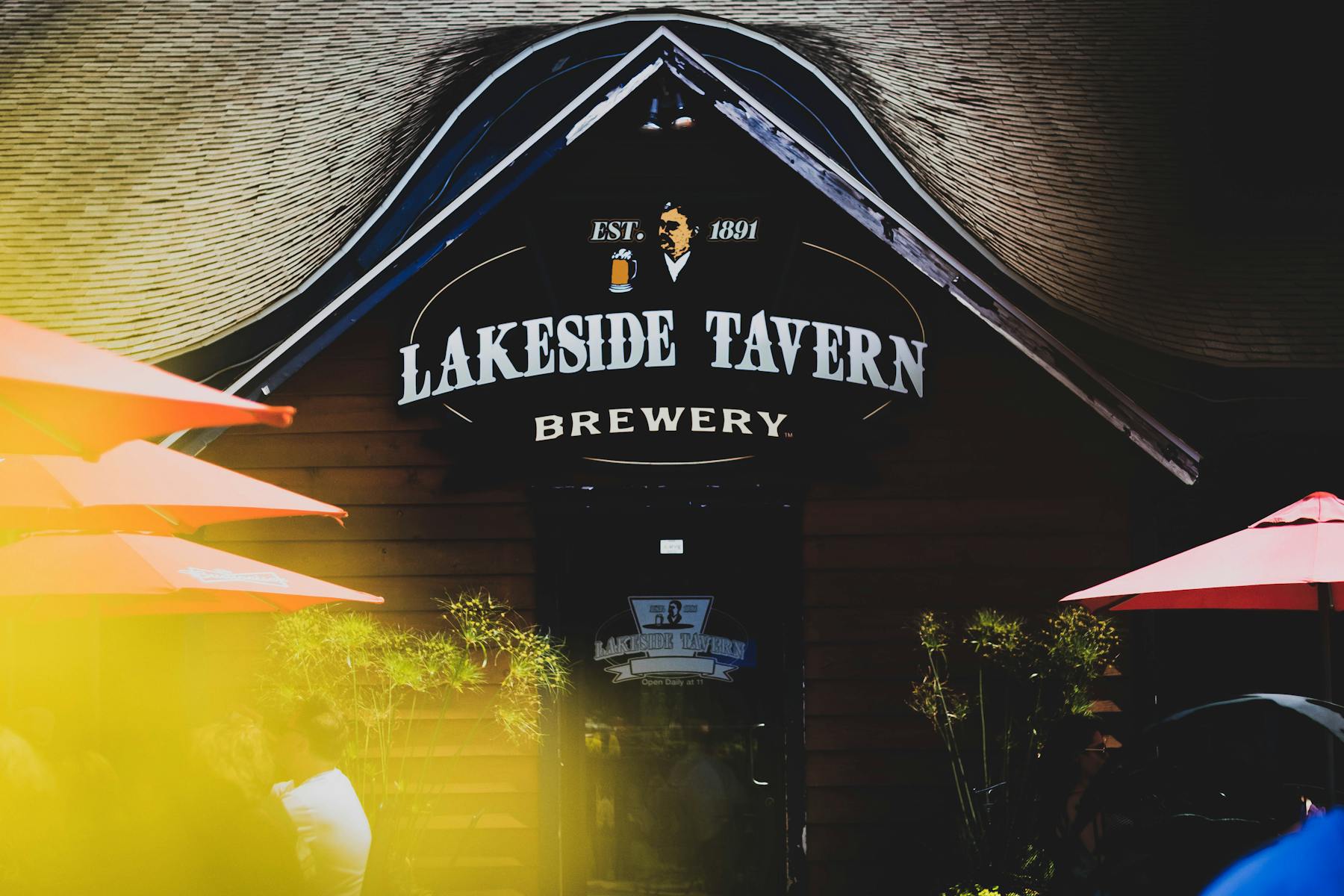 Lakeside Tavern